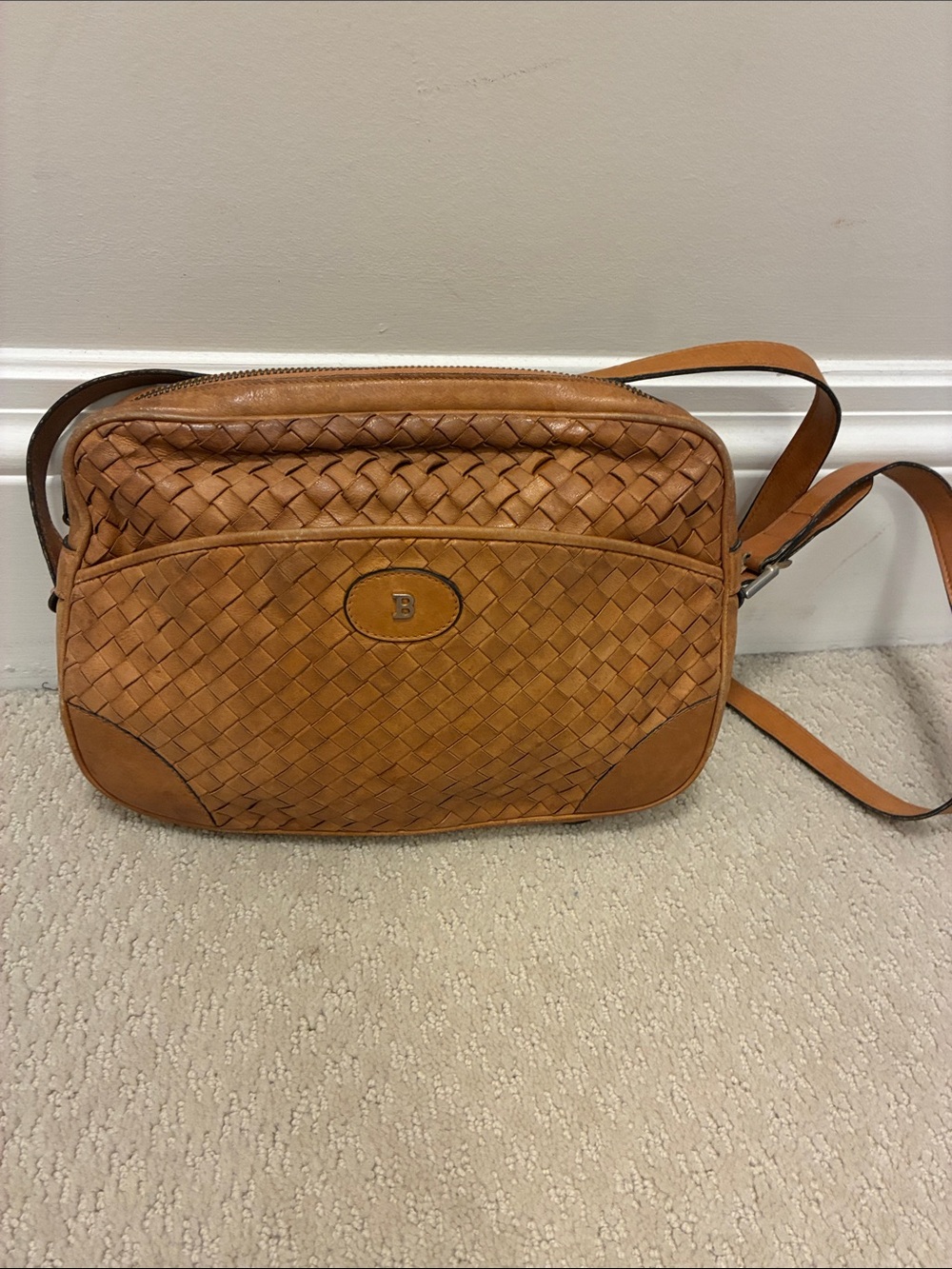 Vintage Bally Woven Leather Crossbody Bag Cognac Brown Italy👝